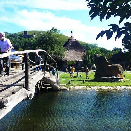 Pensjonat Casa De Abril 1 San Cristobal de Valdueza Zewnętrze zdjęcie